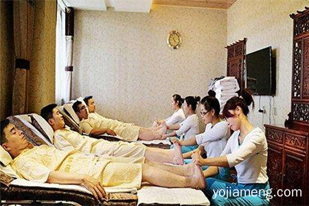 开一家金顺汗蒸房加盟费一般需要多少钱？回报快吗