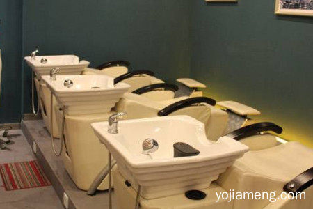 顺秀养发加盟多少钱？顺秀中药养发连锁店赚钱吗