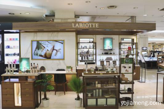 在安徽开一家百度百丽女士化妆品加盟费多少钱？回本要多久