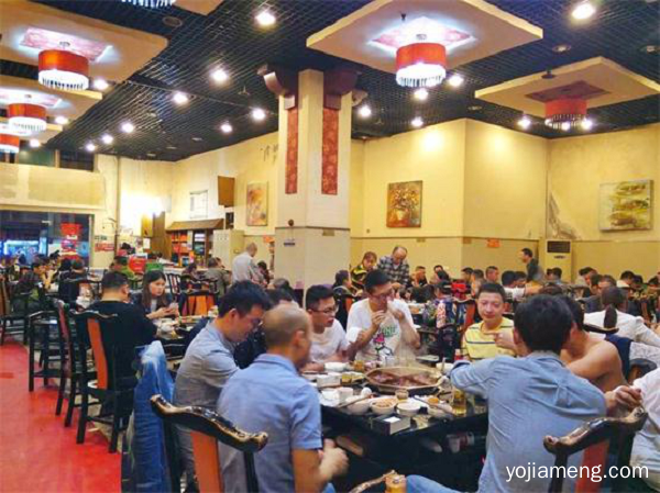 重庆老火锅加盟店如何选址？按照这些方法，后期不火来骂我！