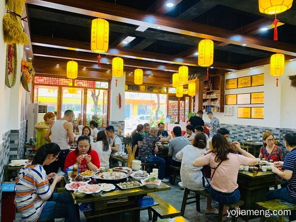 喜讯：热烈祝贺沈家洪城老火锅渝北龙兴店4月25日盛大开业！