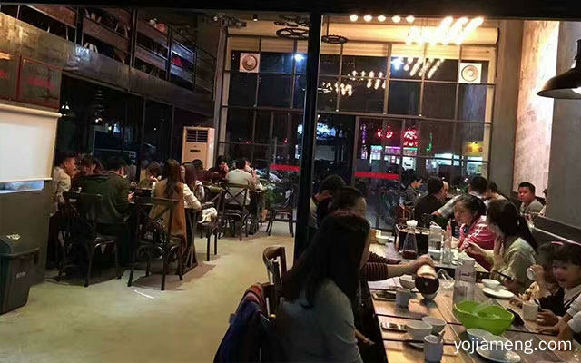 魔火厨炭火干锅火锅怎么加盟 加盟优势有哪些