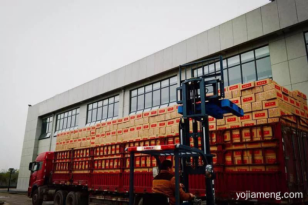开重庆老火锅店什么要选择加盟形式？