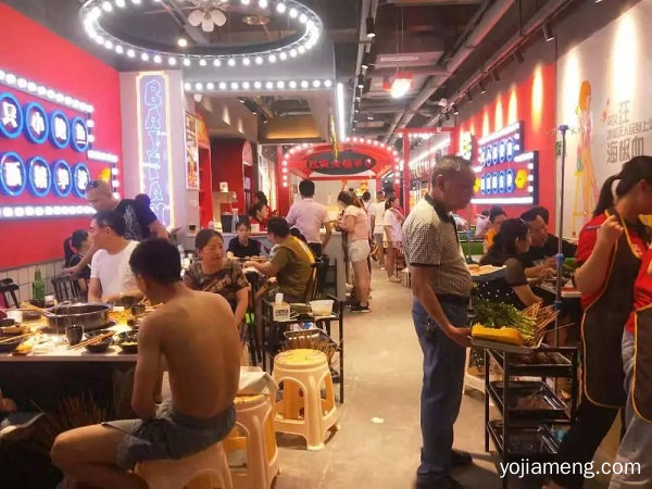 开业喜讯：忠县店（8月16日）盛大开业啦！风靡网络的网红串串首斤免费吃！