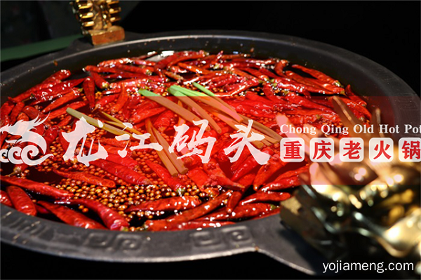 重庆老火锅哪家更好吃？打卡正宗重庆味觉记忆