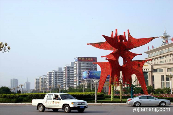重庆十大火锅排名哪家好？河南苏总喜提渝味楠老火锅！
