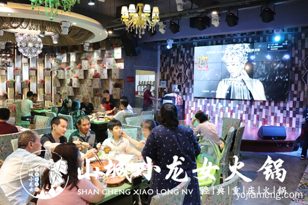 重庆特色老火锅加盟：如何提高店铺翻台率？