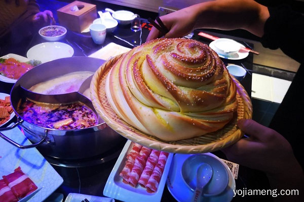 狼爱上羊音乐火锅哪些方面吸引消费者 可以加盟吗
