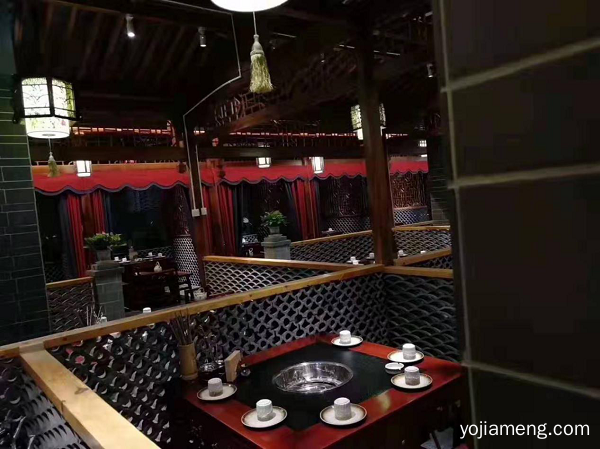 开火锅店禁忌什么？3个细节问题，导致你的店面垮掉