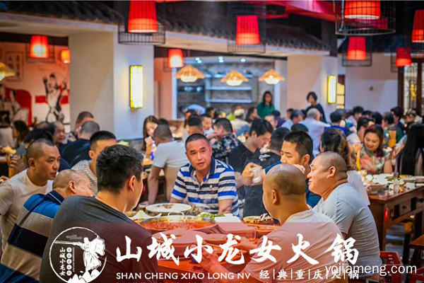 300平方火锅店预算多少钱，实际门店分析