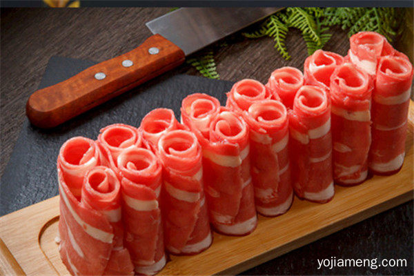 加盟叁哩囤霸王牛肉火锅 开店前后有哪些扶持