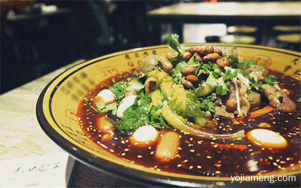 开一家冒菜加盟店怎么样？