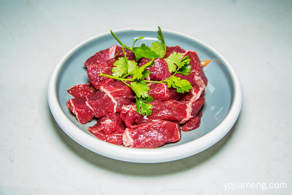 曝光：三年开出70家牛肉餐厅店店的奥秘