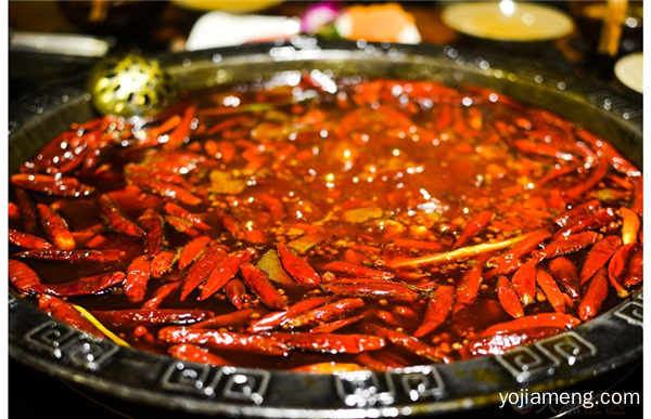 劲爆！这家火遍全国的火锅店居然来西安了