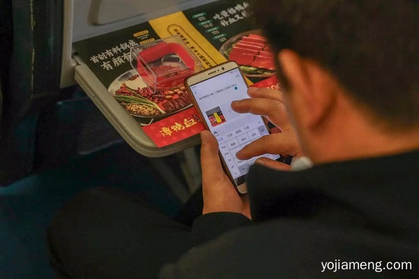 这回事情整大了！拦不住！谭鸭血真的上天了！