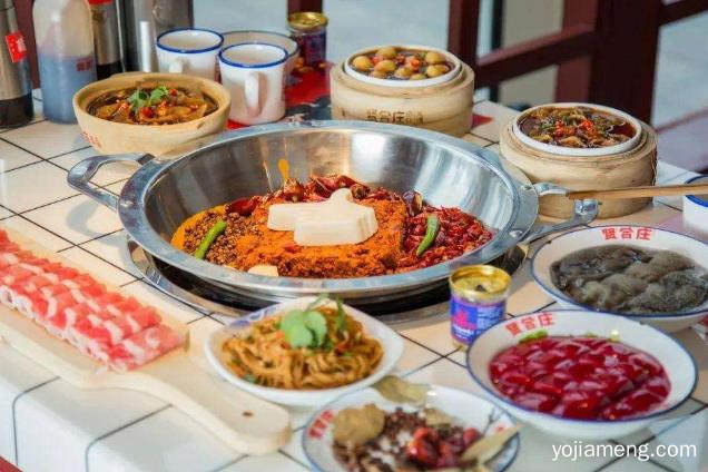 贤合庄：特色川卤火锅，美味兼性价比之选