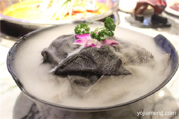 重庆火锅哪家好吃？据说这是百万吃货推荐的门店！
