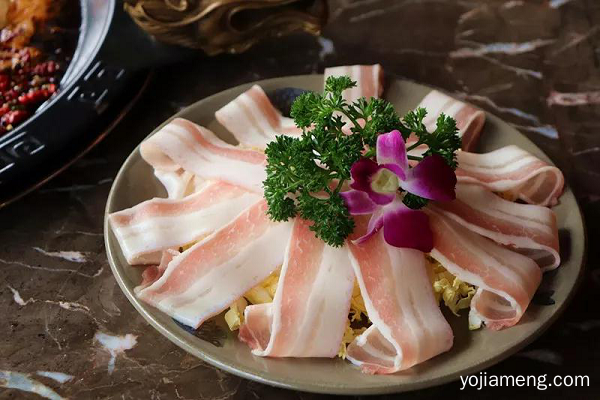重庆口碑前十火锅：情满山城老火锅匠心品质一口到味！