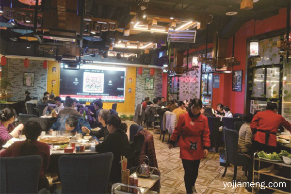 火锅加盟店选择哪个地段好？这些位置让你离成功更近一步！
