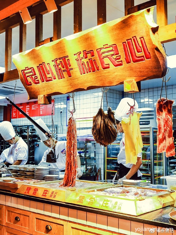 到底谁会出现在赤赤的朋友圈？快来票选你心目中的作品！