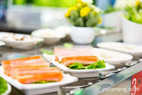 今年火的餐饮品牌是什么 加盟费贵不贵？