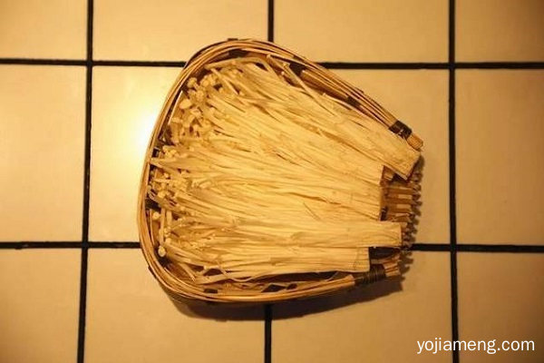 如何经营三搭火市井火锅加盟店 公司有培训吗