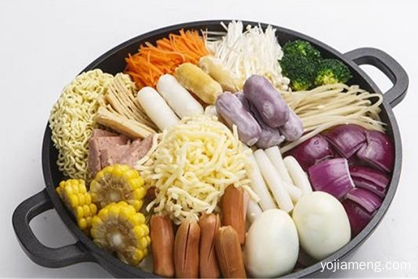 美食连锁品牌 kiumi年糕火锅做不一样的美食