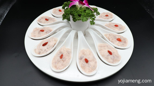 重庆哪家火锅更正宗？十七门，俘获了各路食客的芳心