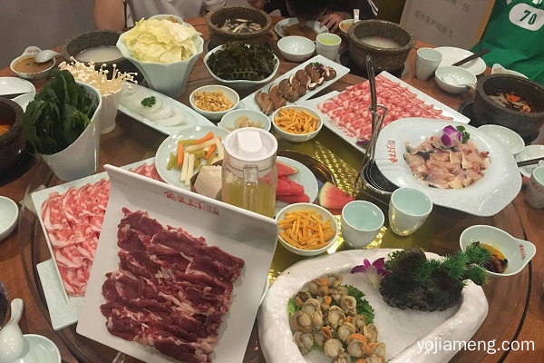 狼爱上羊音乐火锅是一个靠谱品牌吗 接受加盟吗