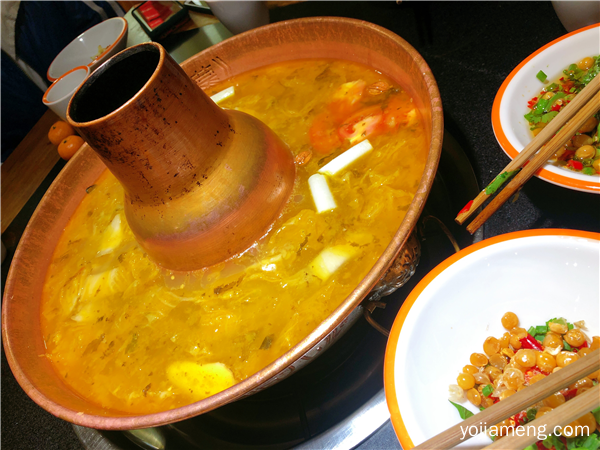 美食味蕾密码蒙哈儿酸菜火锅