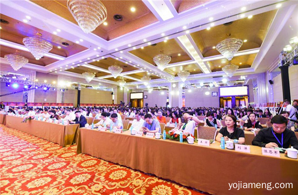 重庆火锅加盟哪家好？麻辣经济热潮重点品牌
