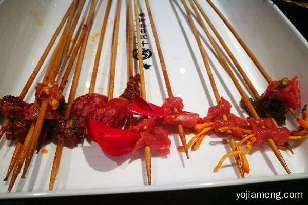 串串火锅串串加盟好不好 实力和前途很重要