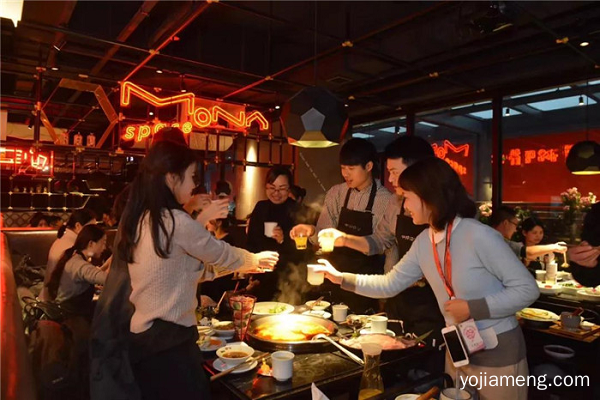2021火锅月圆满闭幕 麻辣空间获大奖