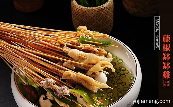 钵钵鸡特色：钵钵鸡是什么？钵钵鸡和鸡有关系？