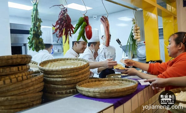 市井火锅：成都味道，儿时记忆