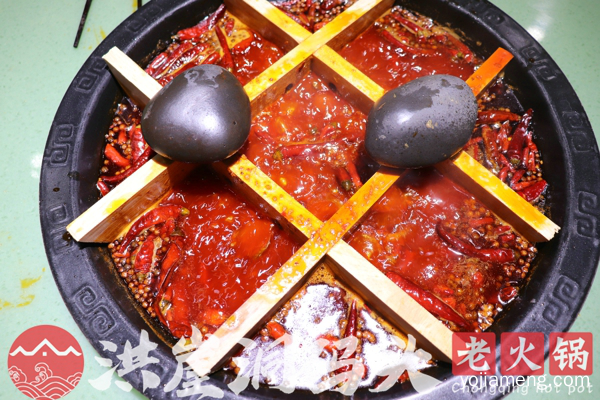重庆火锅加盟咋样 加盟洪崖洞火锅让你赢得火锅餐饮市场