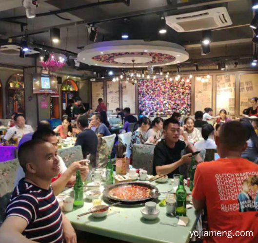 重庆火锅加盟哪家好？这家连锁品牌开店好呢