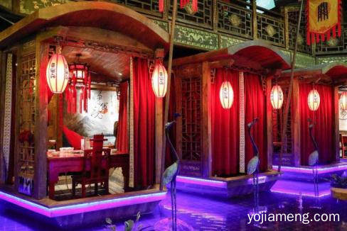 一家让人梦回三国的火锅店-巴蜀大将