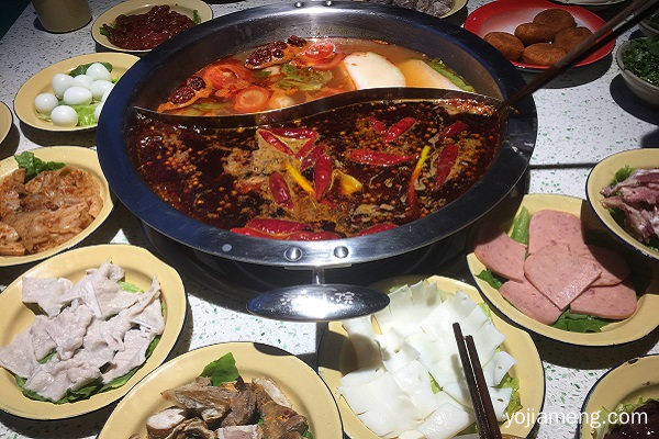 开一家火锅店怎么样 泥巴小院前景大