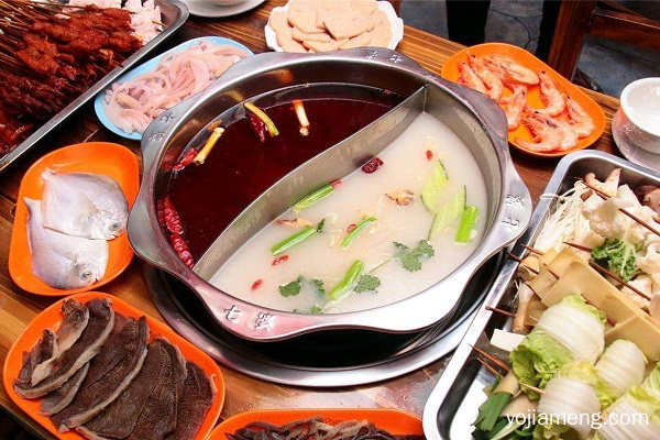 发展规模很大的串串品牌 签年时光串串香值得加盟吗