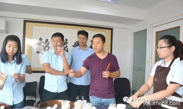 新品品尝会的召开，新品发布还会晚吗？