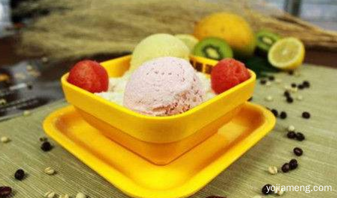 如何经营玛丽莲甜品加盟店 公司有培训吗