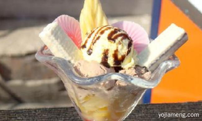 甜品冰激凌加盟费用多少