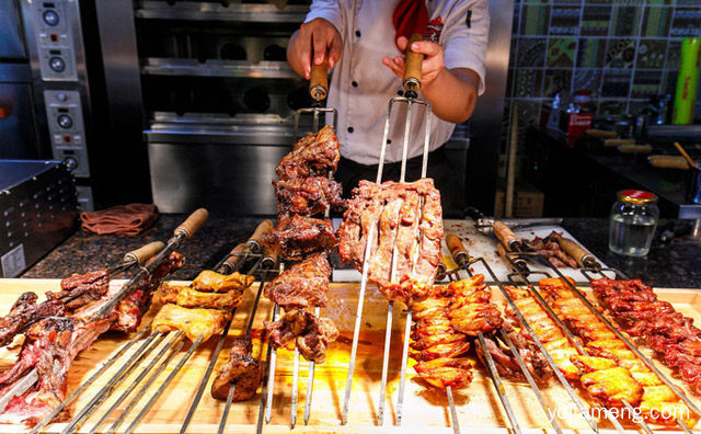 加盟自助炭火烤肉的市场前景如何，可以了解一下？