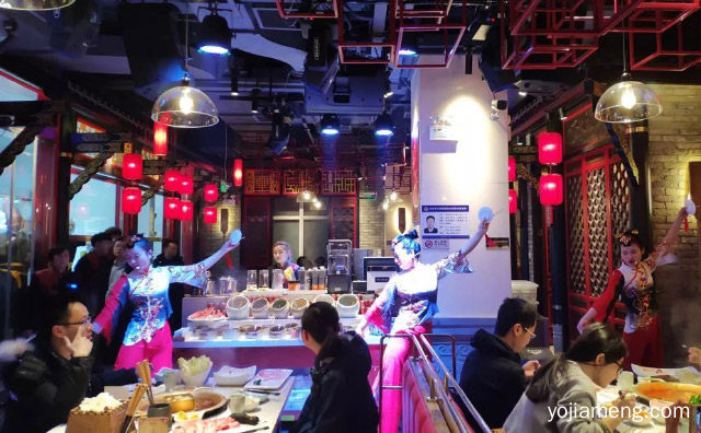火锅市场现状分析，重庆火锅值得加盟吗，详细了解一下！