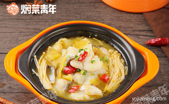 需要满足什么条件，想要加盟中式快餐怎么办，详细看看！