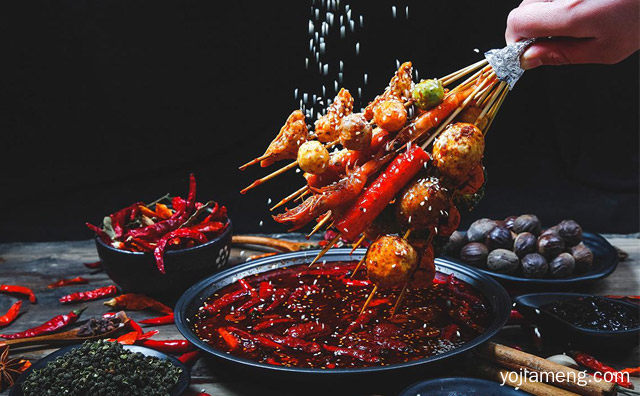 选择串串香品牌加盟的时候需要从哪些方面考虑，推荐了解一下？
