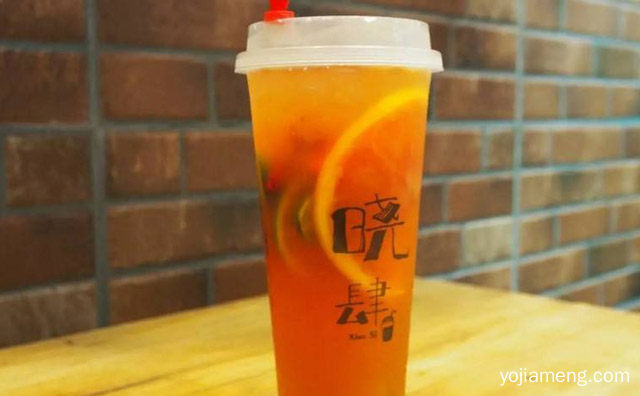 手作原叶，晓肆奶茶，现场泡制，详细看看！
