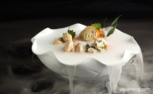 以藏式餐饮为主题的素食火锅怎么样，值得看！