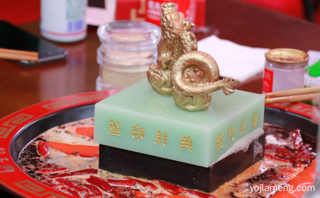 重庆正宗老火锅加盟店装修大概费用介绍，推荐看！
